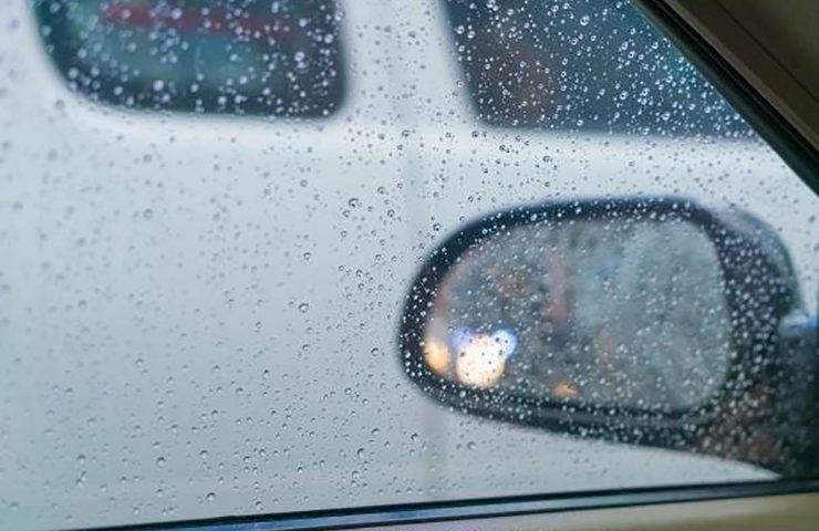 Berkendara Aman Saat Hujan-new